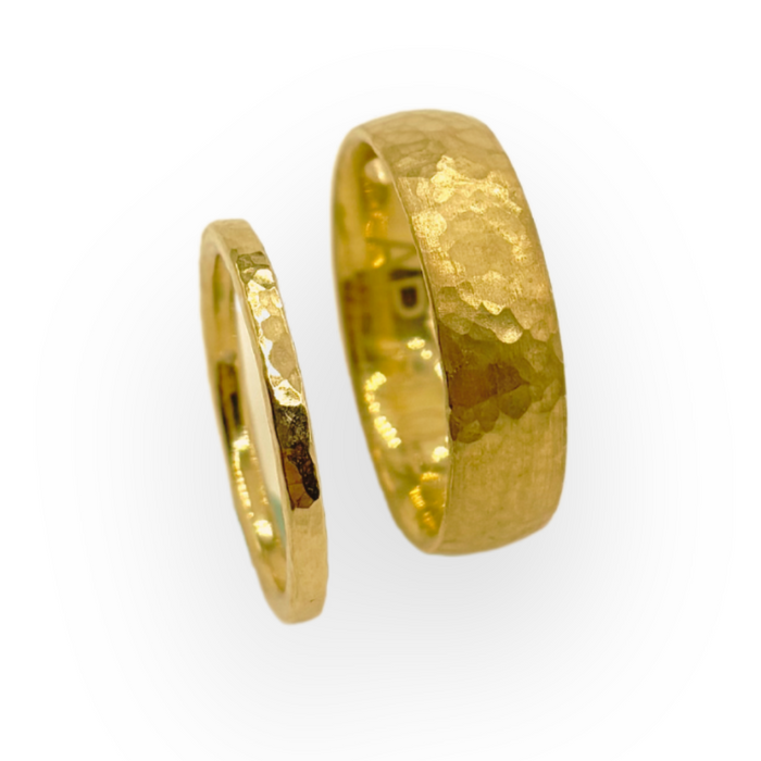 Set trouwringen 18kt geelgoud
