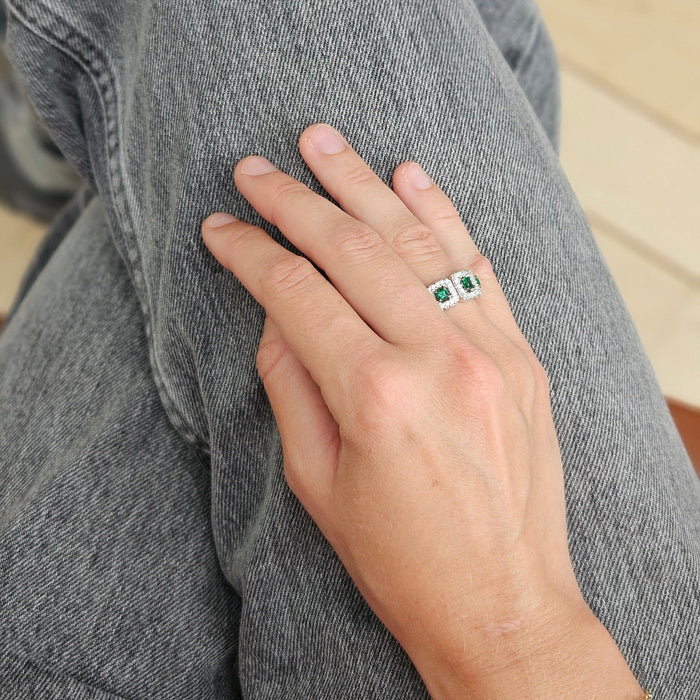 Witgouden ring met smaragd