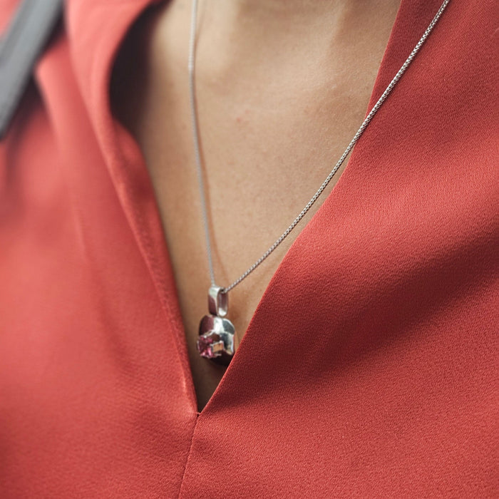 Witgouden hanger met roze toermalijn