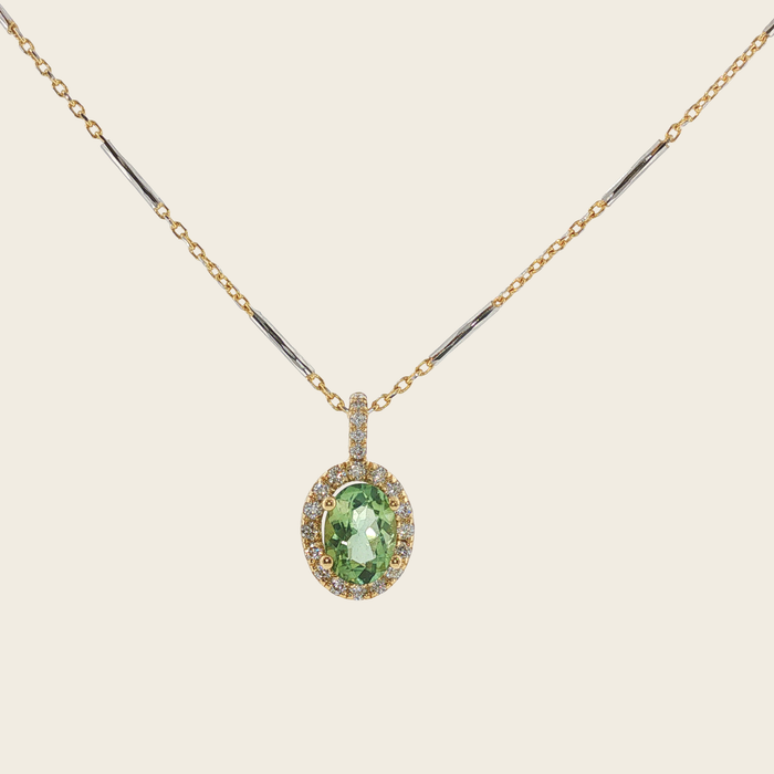 Geelgouden hanger met muntgroene toermalijn en diamanten