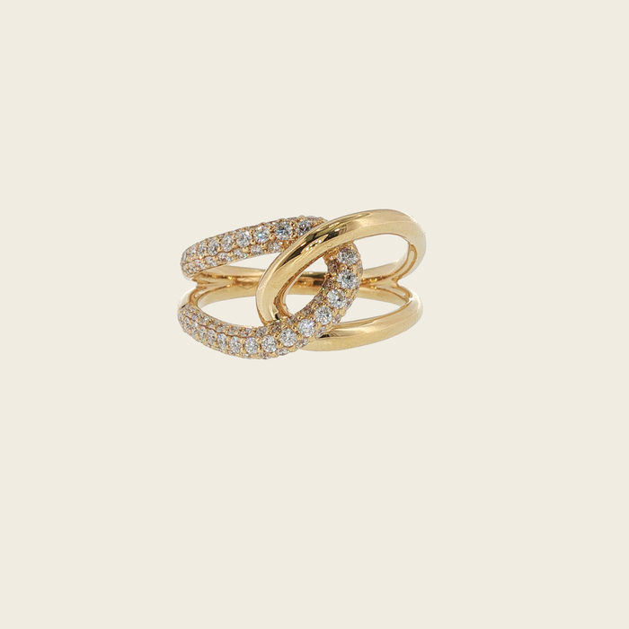 Geelgouden ring met gekruiste cirkels en diamanten
