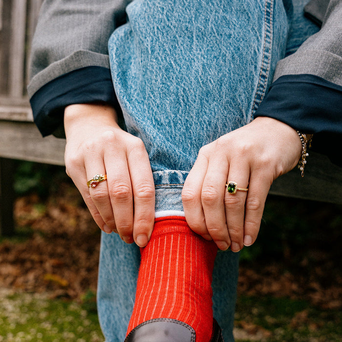 Ring met langwerpige cushion cut groene toermalijn