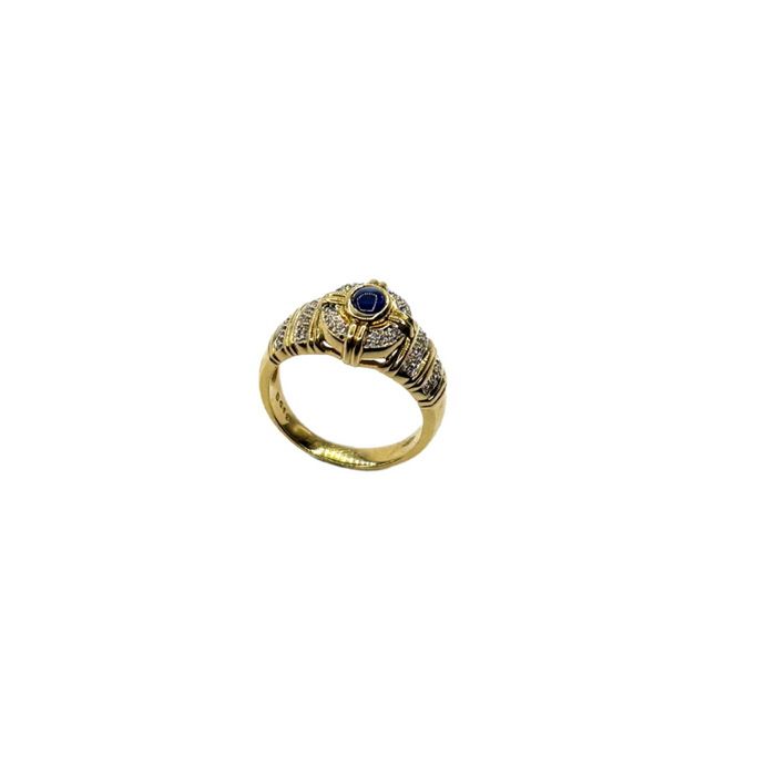 Ring met saffier en diamantaccenten