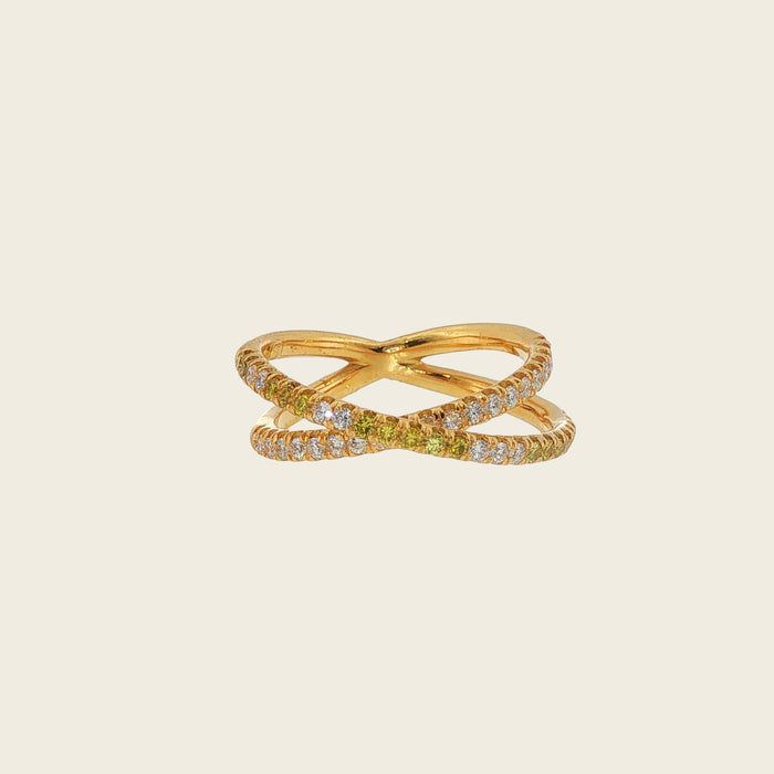 Ring 18kt geel goud - Saffier en diamant