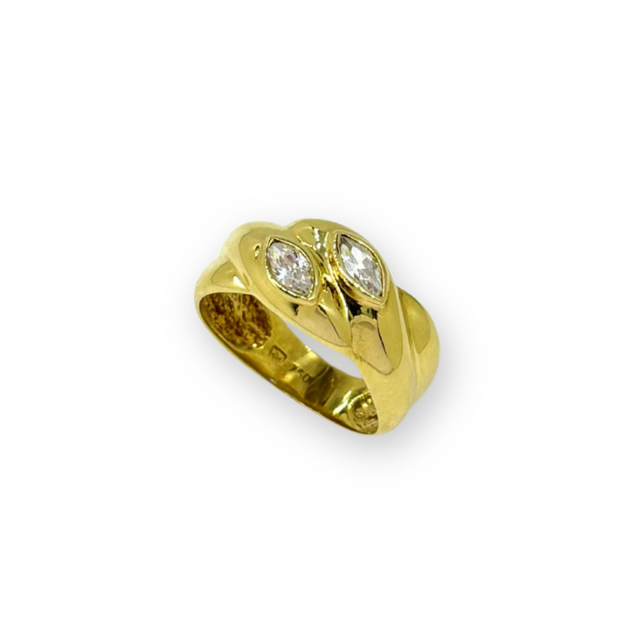 Geelgouden ring met twee markies geslepen zirkonia’s