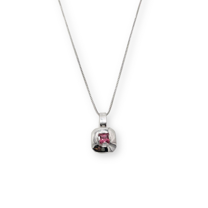 Witgouden hanger met roze toermalijn