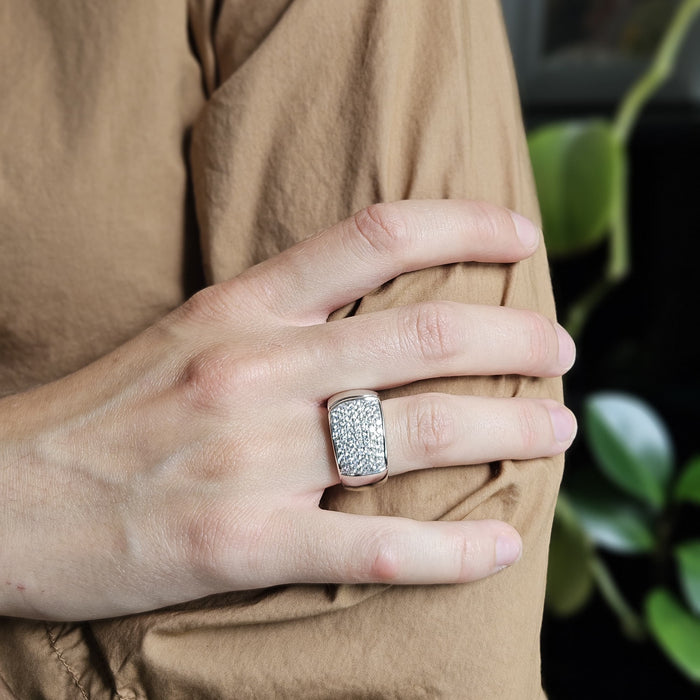 Tijdloze witgouden ring met briljantgeslepen diamant van 1,18 ct – 18kt