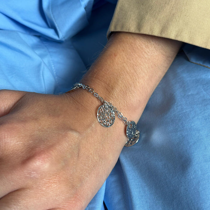 Witgouden armband met geluksboom-bedels