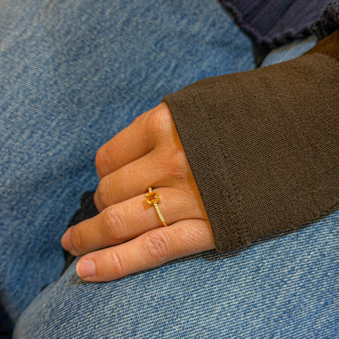 Ring met Madeira citrien