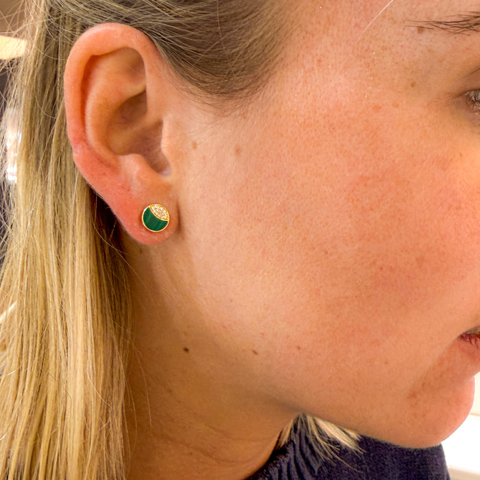 Oorstekers met malachiet en diamantaccenten