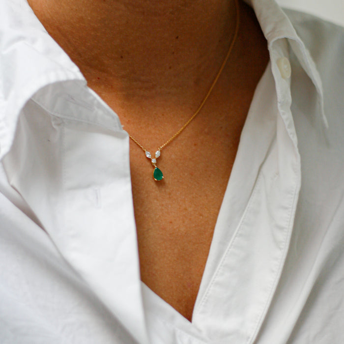 Smaragd in peervorm & briljant