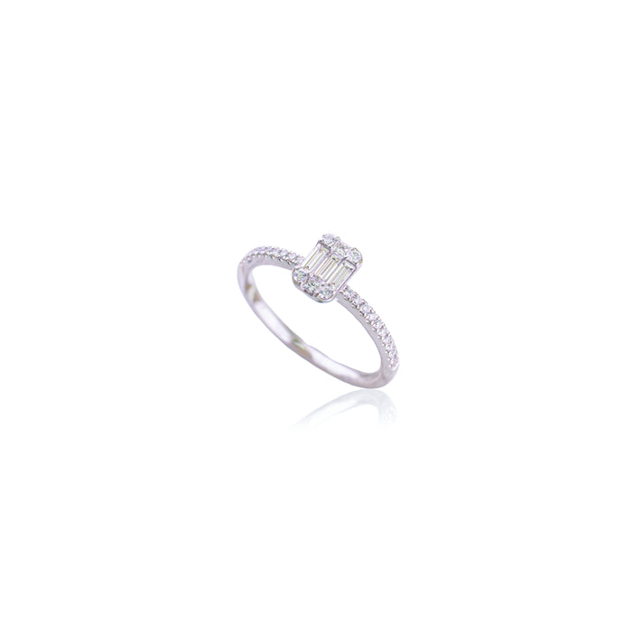 Witgouden ring met emerald cut diamant